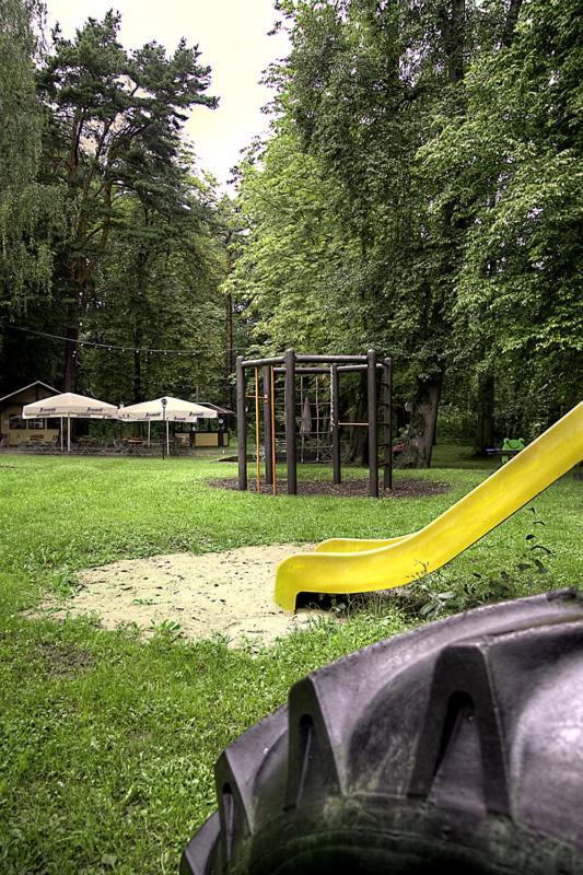 Gasthof Schloss Hubertus إرفورت المظهر الخارجي الصورة