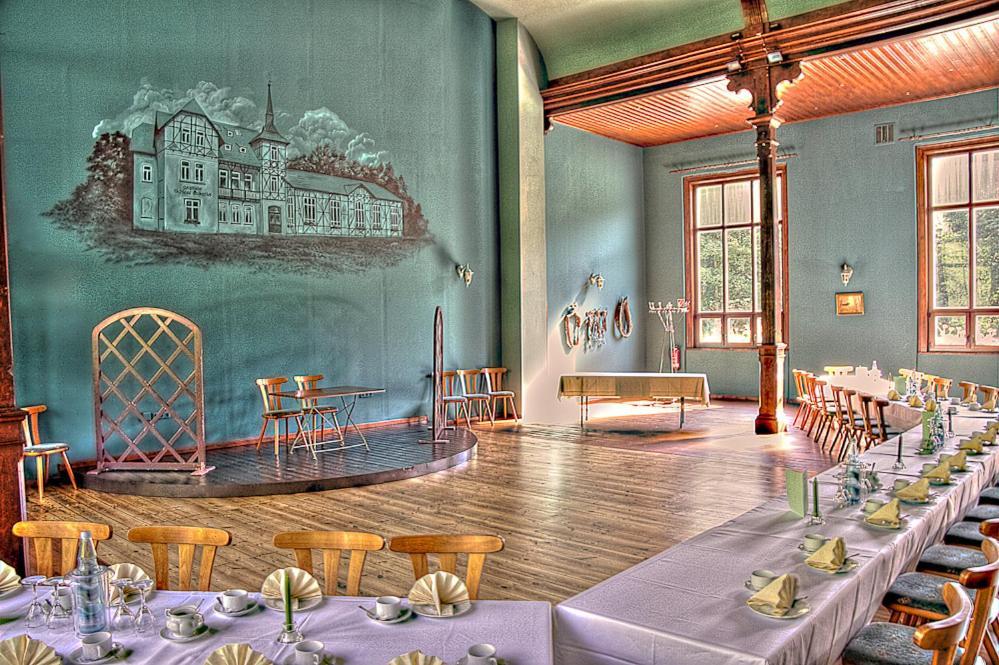 Gasthof Schloss Hubertus إرفورت المظهر الخارجي الصورة